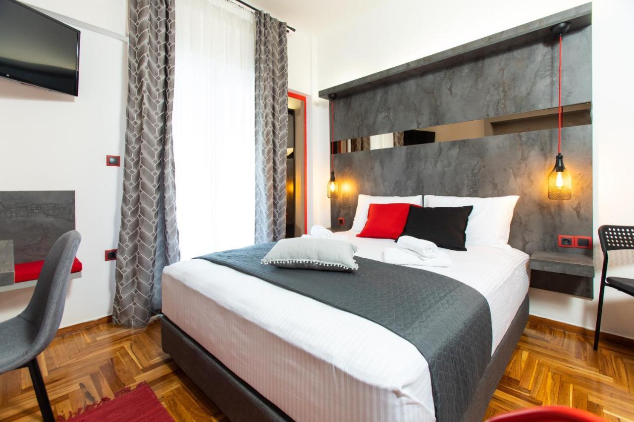 Downtown Luxury Boutique Suites : The Red Suite Thessaloníki Luaran gambar