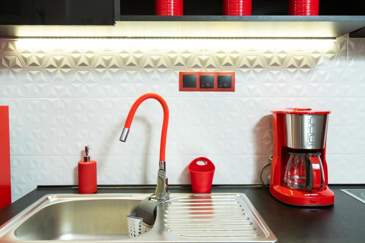 Downtown Luxury Boutique Suites : The Red Suite Thessaloníki Luaran gambar